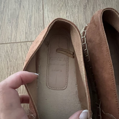 Espadrilles Arena terracotta suede like new, perforated design
