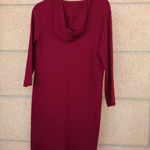 Viki Fashion long knitted women's cardigan with hood, buttons & pockets, burgundy