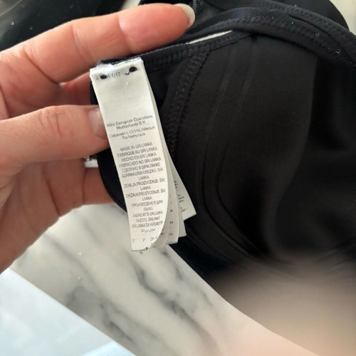 Nike dry fit sports bra used, small, black