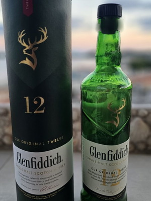 Glenfiddich whisky bottle with case used, empty for decoration