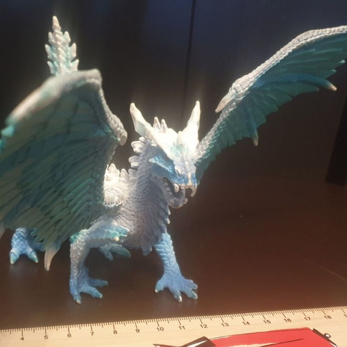 Schleich Eldrador 70541 Dragon Ice Hunter like new