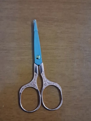 Ψαλίδι ραπτικής καινούργιο 13×5,8 εκατοστά