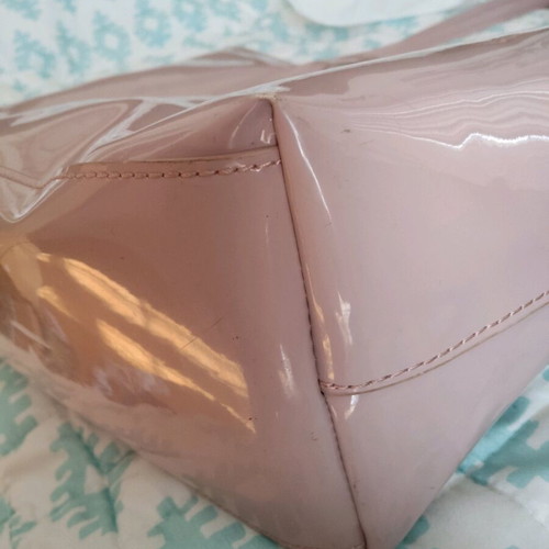 KEM shoulder bag used with imperfections near seams