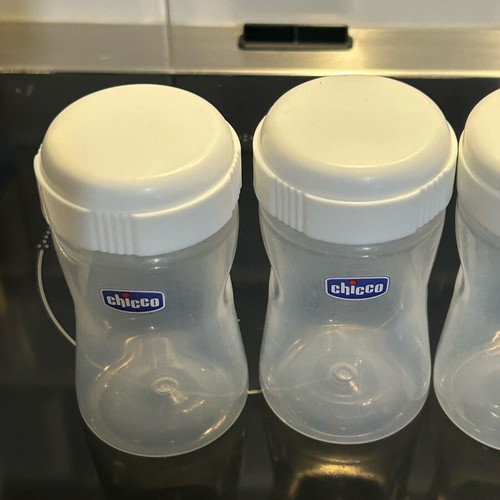 Chicco Breast Milk Storage Bottles 4 pcs 150ml used