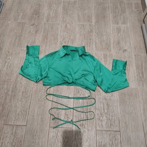 Calliope green crop shirt new, size XS