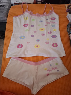 Pajama set with flowers like new, size S
