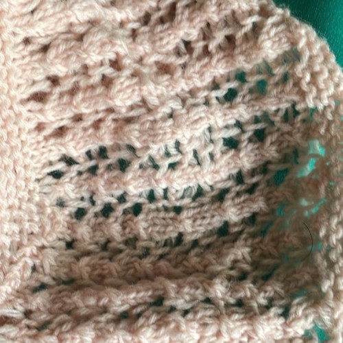 Knitted hats new, 2 pieces, pink and white, woolen