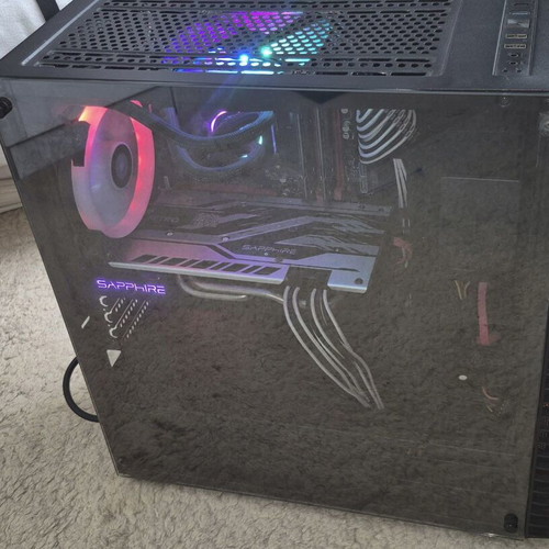 Desktop PC with AMD Ryzen 5 1500X, 16GB RAM, RX570 4GB, 1TB SSD, like new