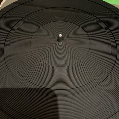 Technics SL-23 Vintage Turntable FG Servo Player like new