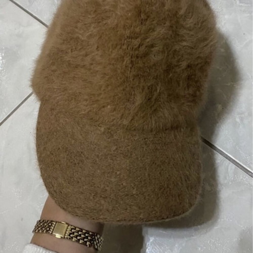 Fur hat like new, beige and brown