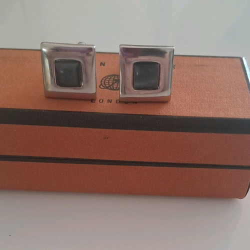 Simon Carter cufflinks like new, silver