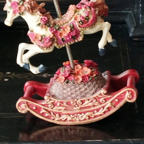 Decorative rocking horse that plays music new