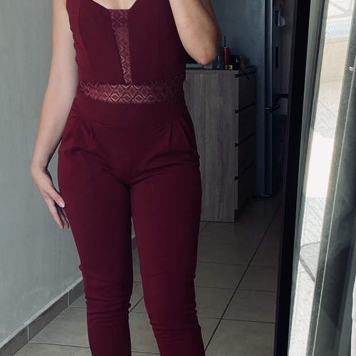 Burgundy jumpsuit with lace and open back, like new, size M