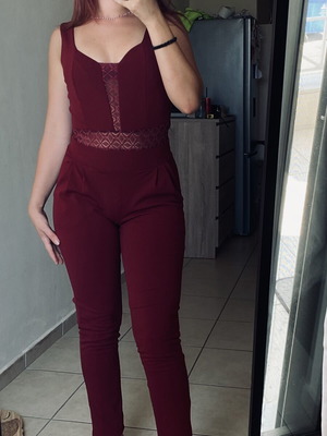 Burgundy jumpsuit with lace and open back, like new, size M