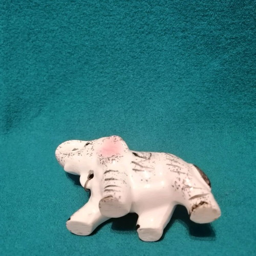 Porcelain elephant figurines vintage, like new, 1950s
