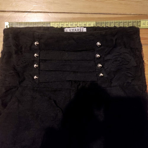 J. Stars Lace Shorts with Matching Band Detail like new, black and silver