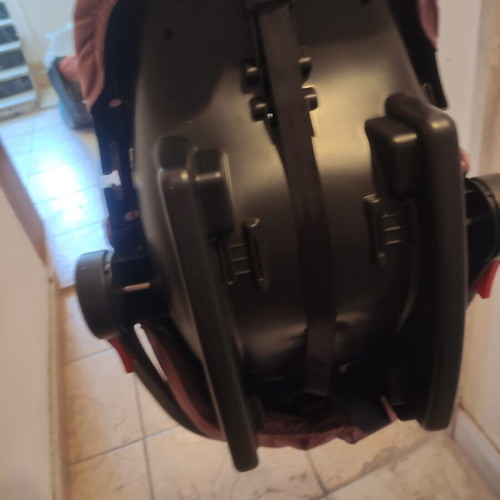 Car seat used with reclining feature