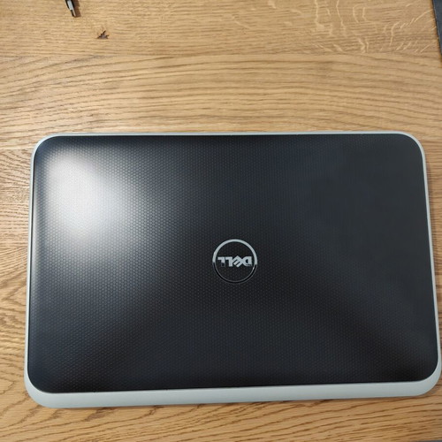 Dell Inspiron 17R SE 7720 laptop used, i7, 17.3", Nvidia GT 650M, 2 SSD, Linux
