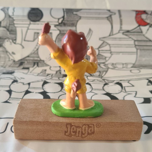 Max Algida figure 6 cm used