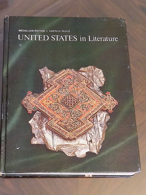 United States in Literature vintage hardcover textbook used, English
