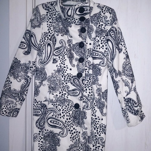Women's coat used size S-M, white
