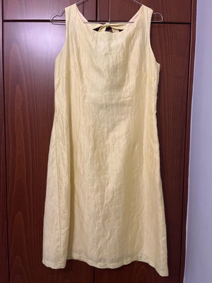 Provetto dress like new, yellow, size M with bows