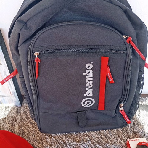 Brembo set new with bag, cap, keychains and pen