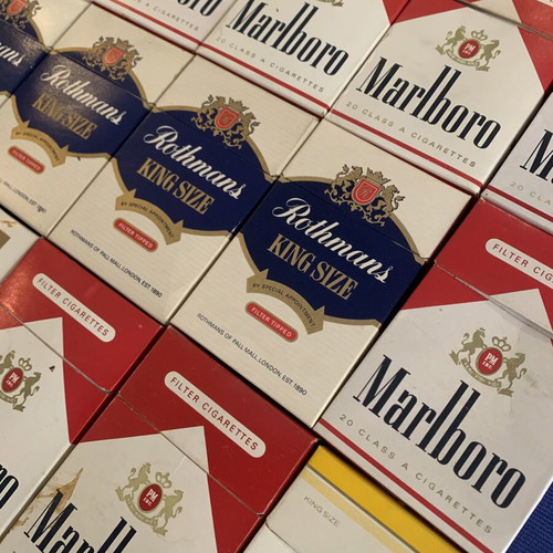 Cigarette boxes used, pack of 24, authentic from 1982