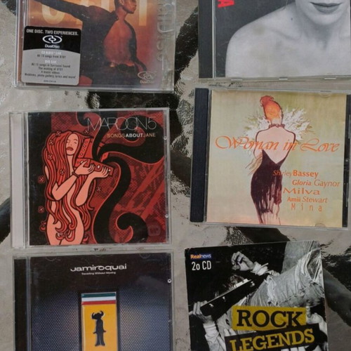 Vinyl records and CDs used, Greek and foreign