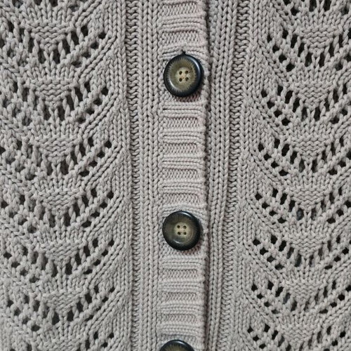 Seasonal knitted cardigan H&M like new, beige, size M