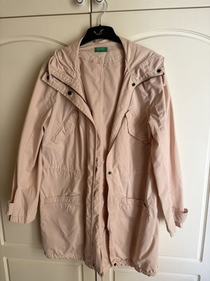 Benetton cotton parka with hood like new, pink, size M