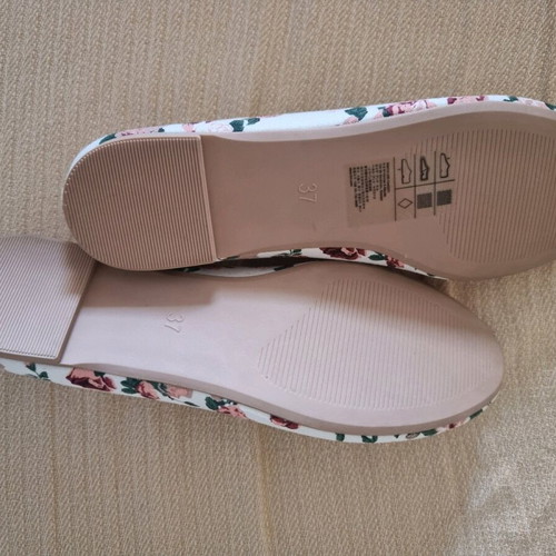 H&M ballerinas new, size 37, floral design