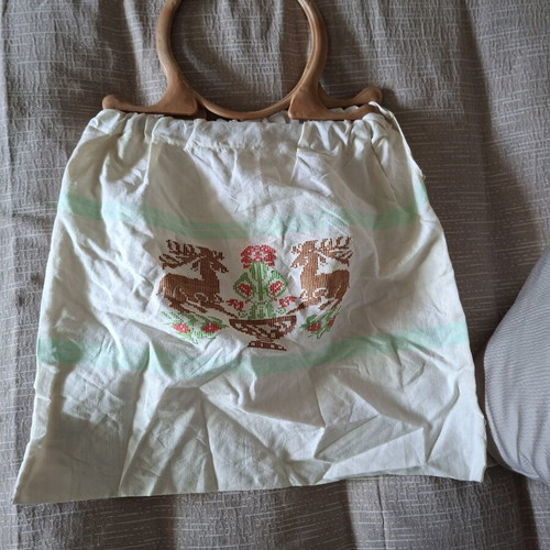 Handmade fabric shoulder bag like new, white