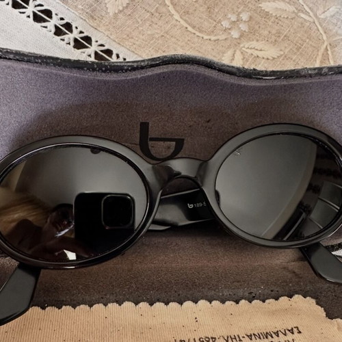 Byblos black sunglasses