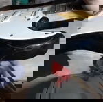  Ηλεκτρική κιθάρα Squeir Stratocaster, λειτουργική, σκασμένη λάκα