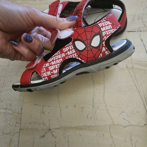 Spiderman sandals used, size 29