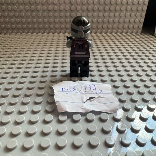 Lego Minifigure Ninjago Cole Skybound with Neck Bracket and Modified Tile like new