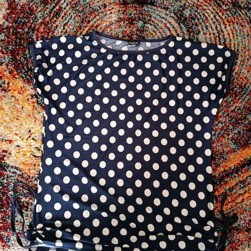 Polka dot summer shirt no Large like new