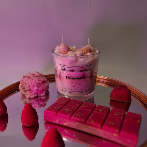 Handmade plant-based candle made to order 200gr with scent of your choice