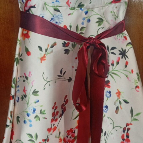 Allure formal dress like new, size small, strapless option