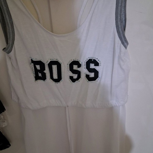 Tshirt like new, size M 38 10, black and white