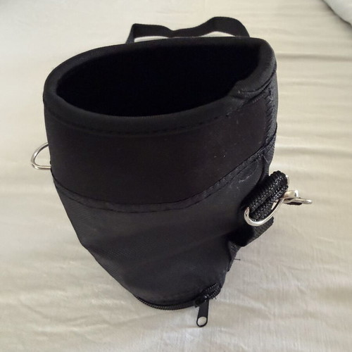 Black thermos cup carrying bag