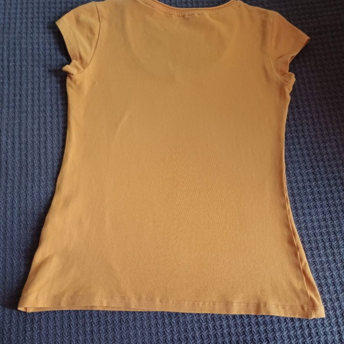 Women's short-sleeve mustard cotton top like new, size M