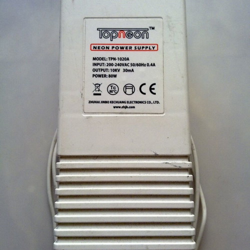 Neon transformer high voltage 80W like new