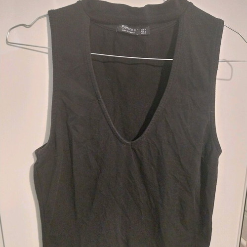 Bershka sleeveless shirt used, black, size M
