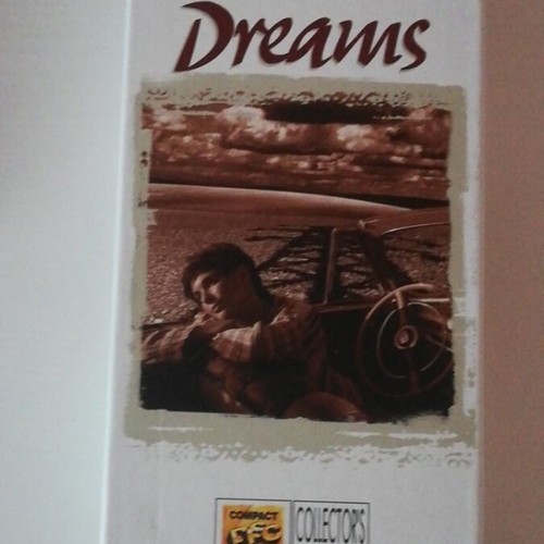 Dreams CD set with 4 discs like new