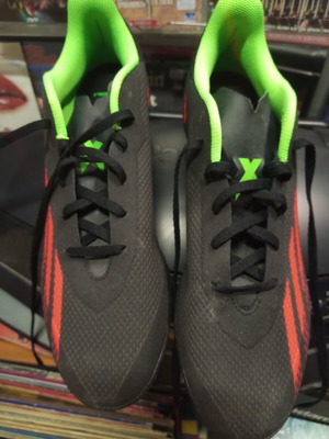 Adidas football boots size 45 1/3, unworn, black