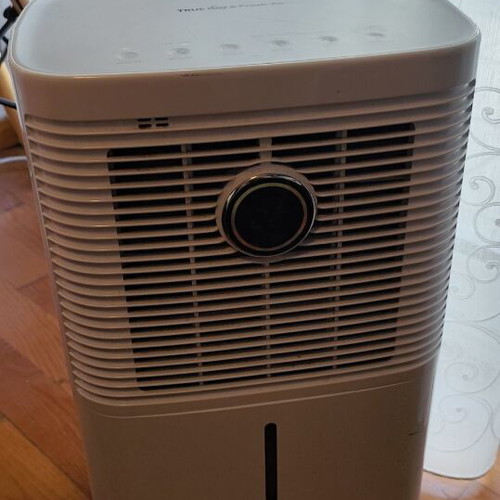 Rohnson dehumidifier ionizer air purifier like new