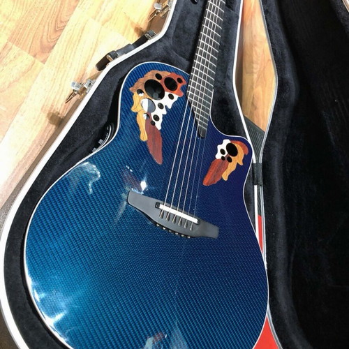 Ovation ADAMAS W 597 electro-acoustic guitar used with hard case