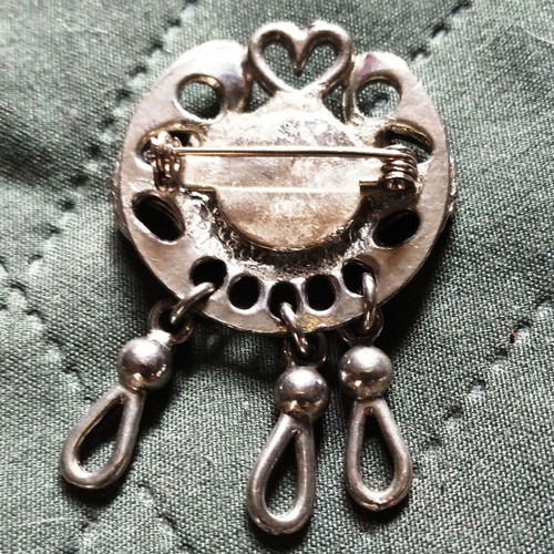 Vintage pin black-silver like new